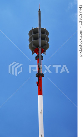 Communication image (radio tower: base station) Mobile telephone network base 129157442