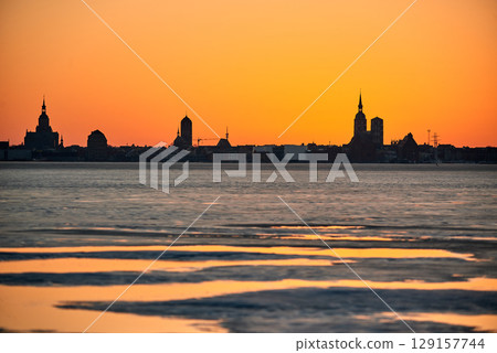 Hanse city Stralsund silhouette in the evening Hanse city Stralsund silhouette in the evening 129157744