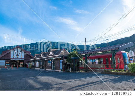 擁有山間小屋式建築的強羅站和山間鐵路 129159755