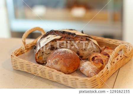 Delicious bread, bakery, bakery 129162155
