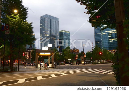 東京車站週邊夜景 129163968