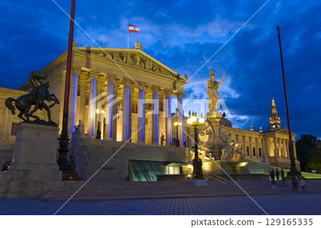 Parliament with Pallas Athene, Vienna, Austria 129165335