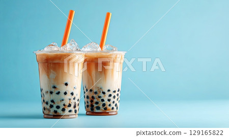 Refreshing Iced Bubble Tea with Tapioca Pearls 129165822