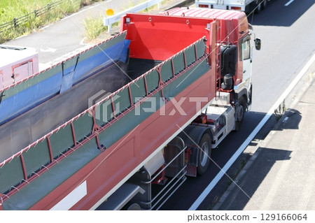Trailer Dump Truck Trailer Dump Truck 129166064