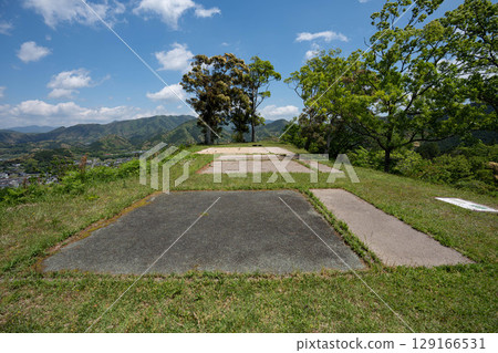 川鄉森城本城遺址全景 川鄉森城本城遺址全景 129166531