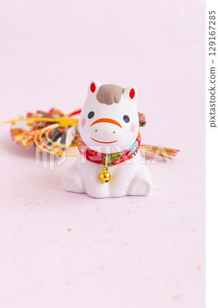 Cute New Year's card material for 2026, Year of the Horse - Horse Zodiac Sign 129167285