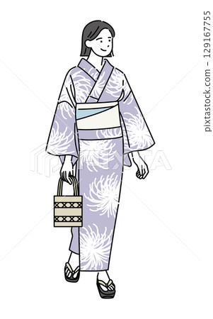 A smiling woman going out in a yukata A smiling woman going out in a yukata 129167755