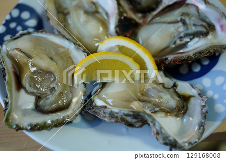 天然岩牡蠣 129168008