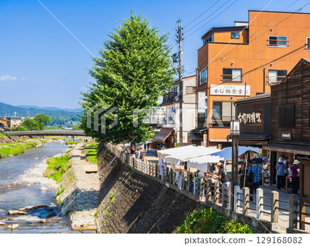 夏季飛騨高山宮川早市 129168082