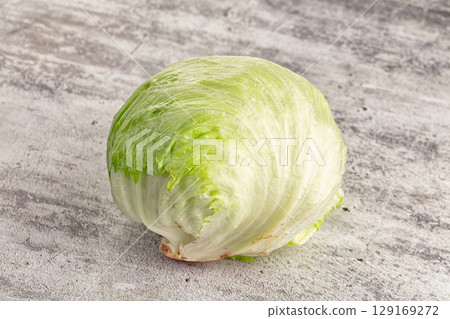 Raw iceberg salat over background 129169272