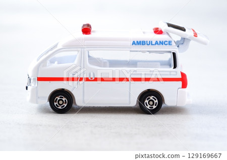Ambulance - Ambulance on call Ambulance - Ambulance on call 129169667