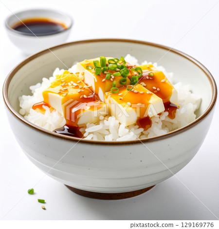 rice with seafood 129169776