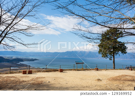 從八幡山城西之丸遺址的瞭望台望去。日本滋賀縣近江八幡市 129169952
