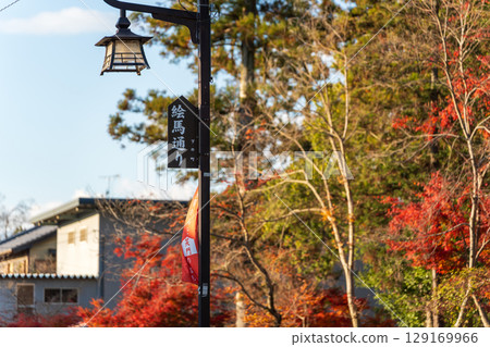 表參道和繪馬街的古老街景,通往多賀大社。日本滋賀郡多賀町 表參道和繪馬街的古老街景,通往多賀大社。日本滋賀郡多賀町 129169966