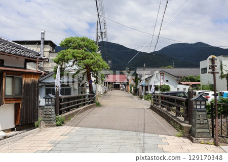 北國街道上田宿柳町的神宮橋 北國街道上田宿柳町的神宮橋 129170348