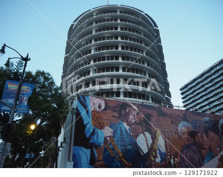 Hollywood Boulevard at dusk and Capitol Records 129171922