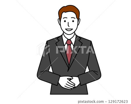 一名男子不戴眼鏡，身穿灰色西裝，面向前方，雙手緊握在身前說話 129172623