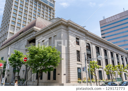 Kobe City Museum (former Kobe branch of Yokohama Specie Bank) in the former Kobe Foreign Settlement, Humanities Museum (merged with the Nanban Museum and Archaeological Museum) Kobe City Museum (former Kobe branch of Yokohama Specie Bank) in the former Kobe Foreign Settlement, Humanities Museum (merged with the Nanban Museum and Archaeological Museum) 129172773