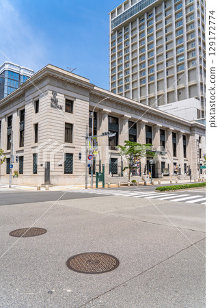 神戶市立博物館（原橫濱正金銀行神戶支行）位於舊神戶外國人居留地，人文博物館（已與南蠻博物館、考古博物館合併） 129172774