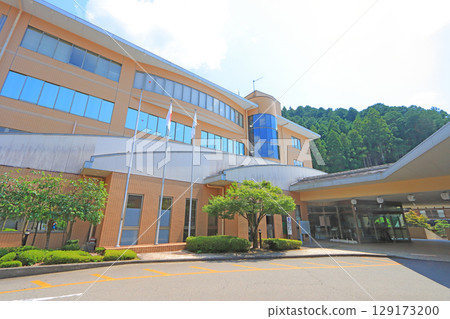 岐阜縣上市郡上市政府大樓風景 岐阜縣上市郡上市政府大樓風景 129173200