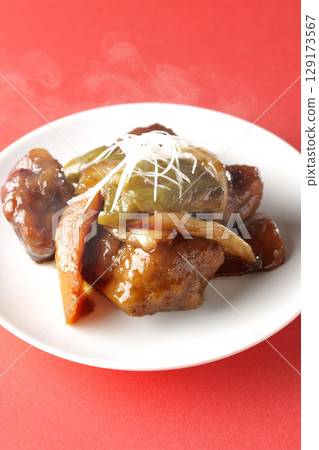 Hot sweet and sour pork with black vinegar Hot sweet and sour pork with black vinegar 129173567