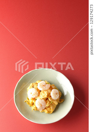 中式炒蝦仁蛋 129174273