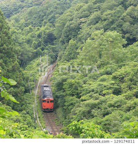 Yamaguchi Line in Summer 129174811
