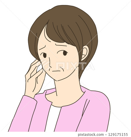 A woman with a troubled face 129175155