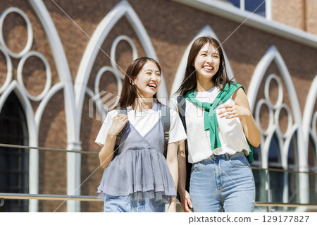 Campus college student 129177827