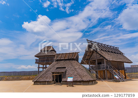 [Saga Prefecture] Yoshinogari Ruins, North Inner Bailey, Pit and Raised-Floor Dwellings 129177859