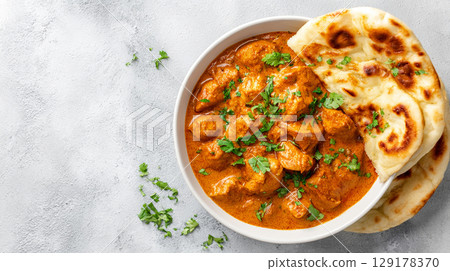Creamy Chicken Curry with Naan 129178370