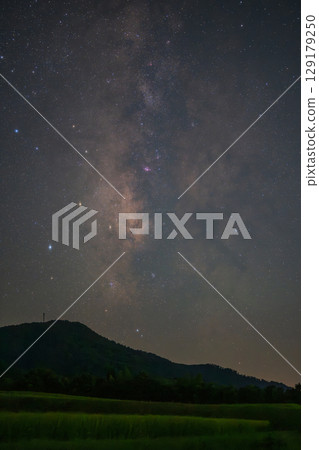 日本鳥取縣美麗的星空 129179250