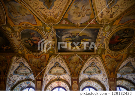 Hall of Antiquities Antiquarium in Residenz palace of Bavaria, with large Renaissance art collection, in Munich, Germany 129182423