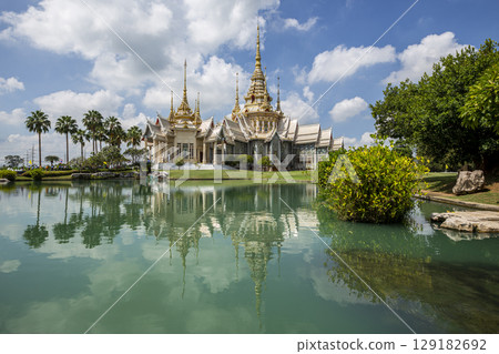 Wat Non Kum Landmark Temple Of Nakhon Ratchasima,Thailand. 129182692