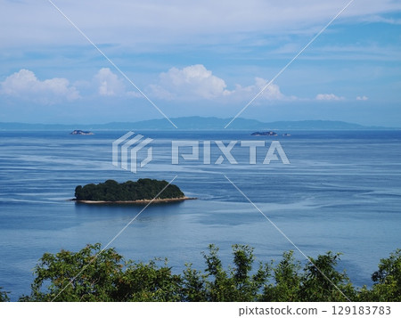View of the Harima Sea from Cape Manyo in the summer of 2025 129183783