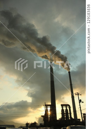 SDGs Global Environment Factory Pollution "Smoke from the Chimney! Industrial Complex" Yamaguchi Prefecture Tourism SDGs Global Environment Factory Pollution "Smoke from the Chimney! Industrial Complex" Yamaguchi Prefecture Tourism 129183836