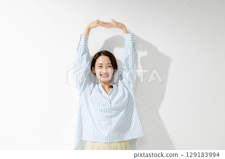 Relaxing woman Relaxing woman 129183994