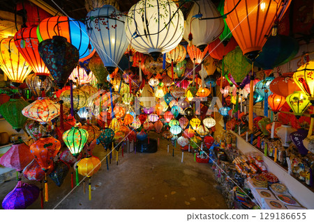 越南會安燈會、夜市 129186655