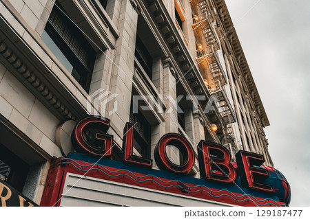 Downtown Los Angeles after the rain, cloudy weather 129187477