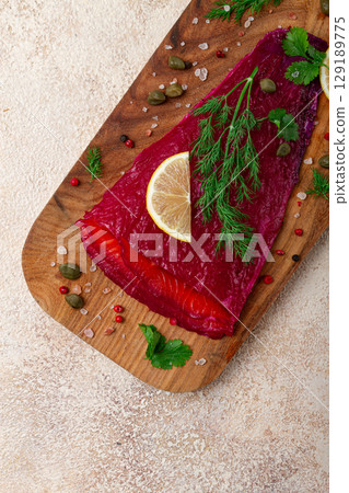 Salmon gravlax with beetroot, Scandinavian snack, beet gravlax, lightly salted fish, homemade, no people, Salmon gravlax with beetroot, Scandinavian snack, beet gravlax, lightly salted fish, homemade, no people, 129189775