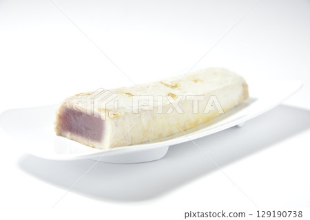 Grilled albacore tuna 129190738