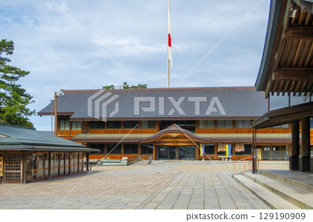 Nineteen companies of Izumo Taisha Nineteen companies of Izumo Taisha 129190909