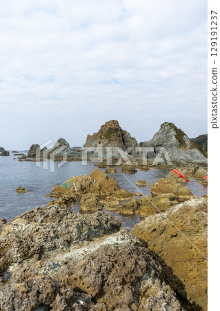 Sado Island, Niigata Prefecture, Sado City, Sado Island, Nanaura Coast, Married Couple Rocks Sado Island, Niigata Prefecture, Sado City, Sado Island, Nanaura Coast, Married Couple Rocks 129191237