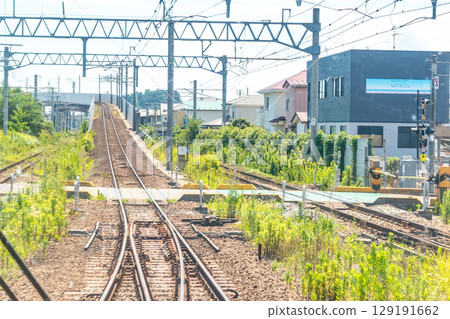 名取站：由東北本線分支至仙台機場線。設有道床、轉轍器、岔路、鐵路道口。 129191662