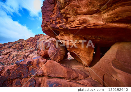 Red Rock Canyon Desert Landscape Eye-Level View Red Rock Canyon Desert Landscape Eye-Level View 129192640
