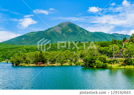 長野縣的白樺湖和蓼科山 長野縣的白樺湖和蓼科山 129192683