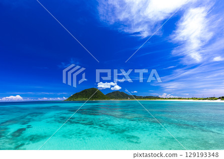 偏遠島嶼的藍色大海 偏遠島嶼的藍色大海 129193348