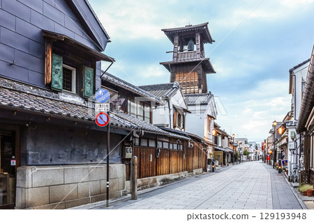 清晨的川越鐘街，報時鐘聲 129193948