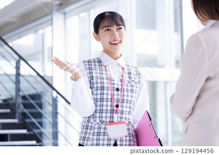 Medical staff providing guidance 129194456