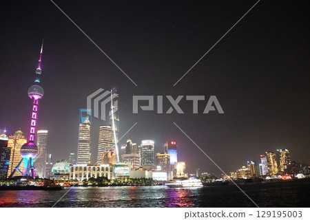 Shanghai night view from the Bund Shanghai night view from the Bund 129195003